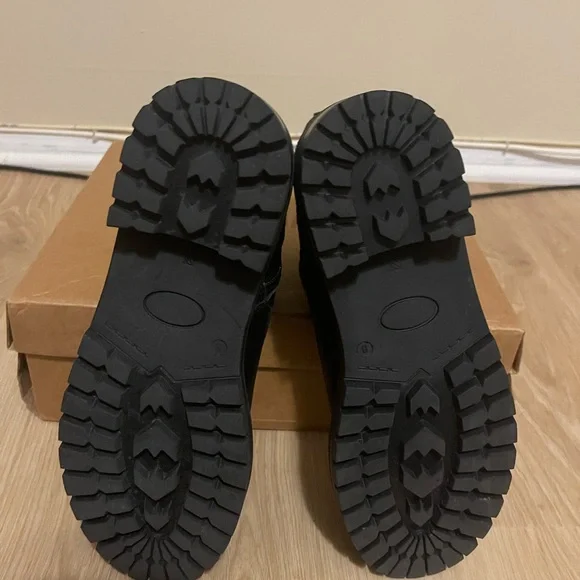 Steve Madden Black Combat Boots with zipper/lace-up with rhinestones. - Picture 8 of 15